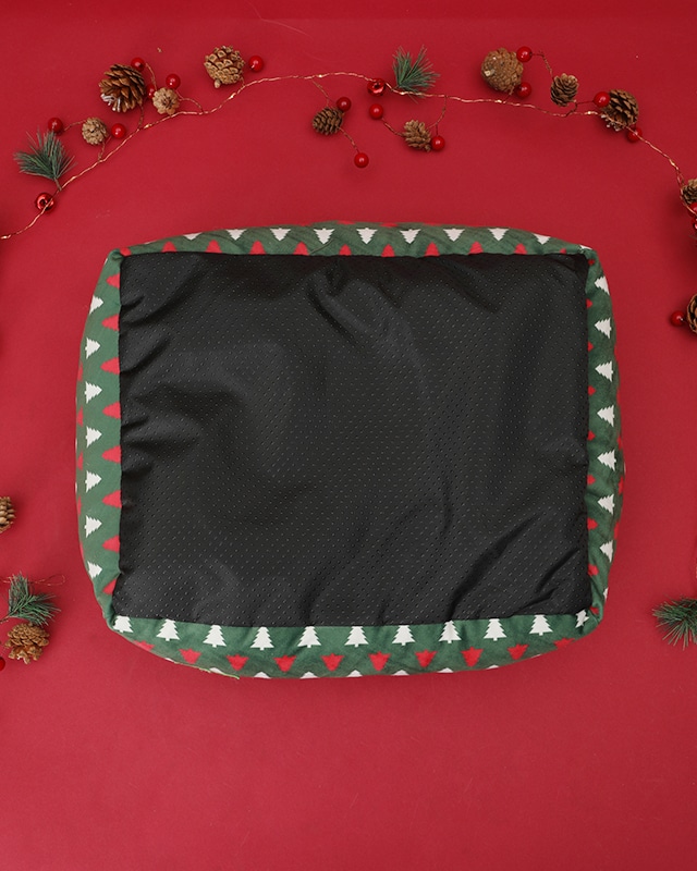 Christmas Tree Gift Pet Bed